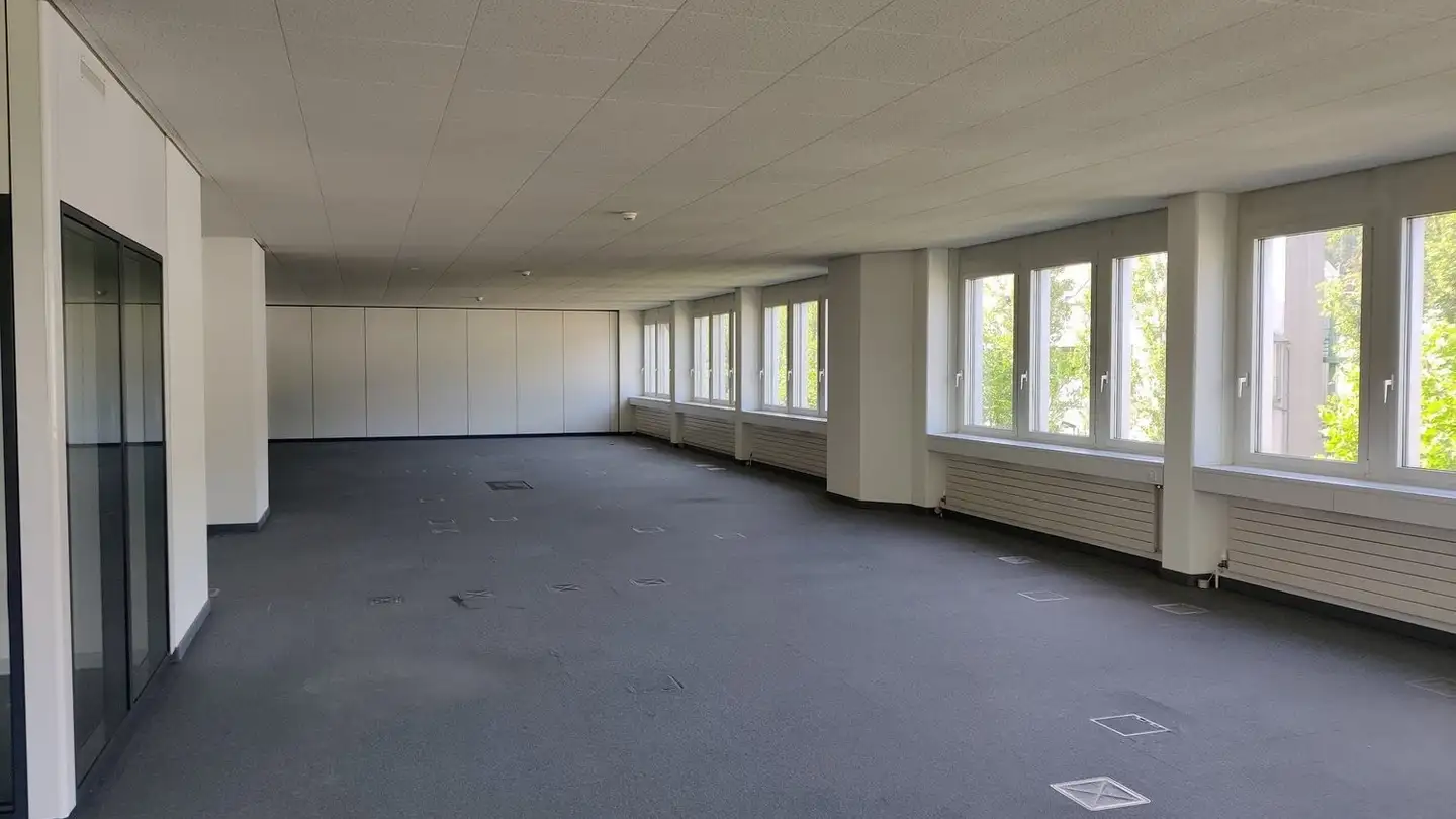 Office space for rent - Zürcherstrasse 68, 8800 Thalwil - Photo 2