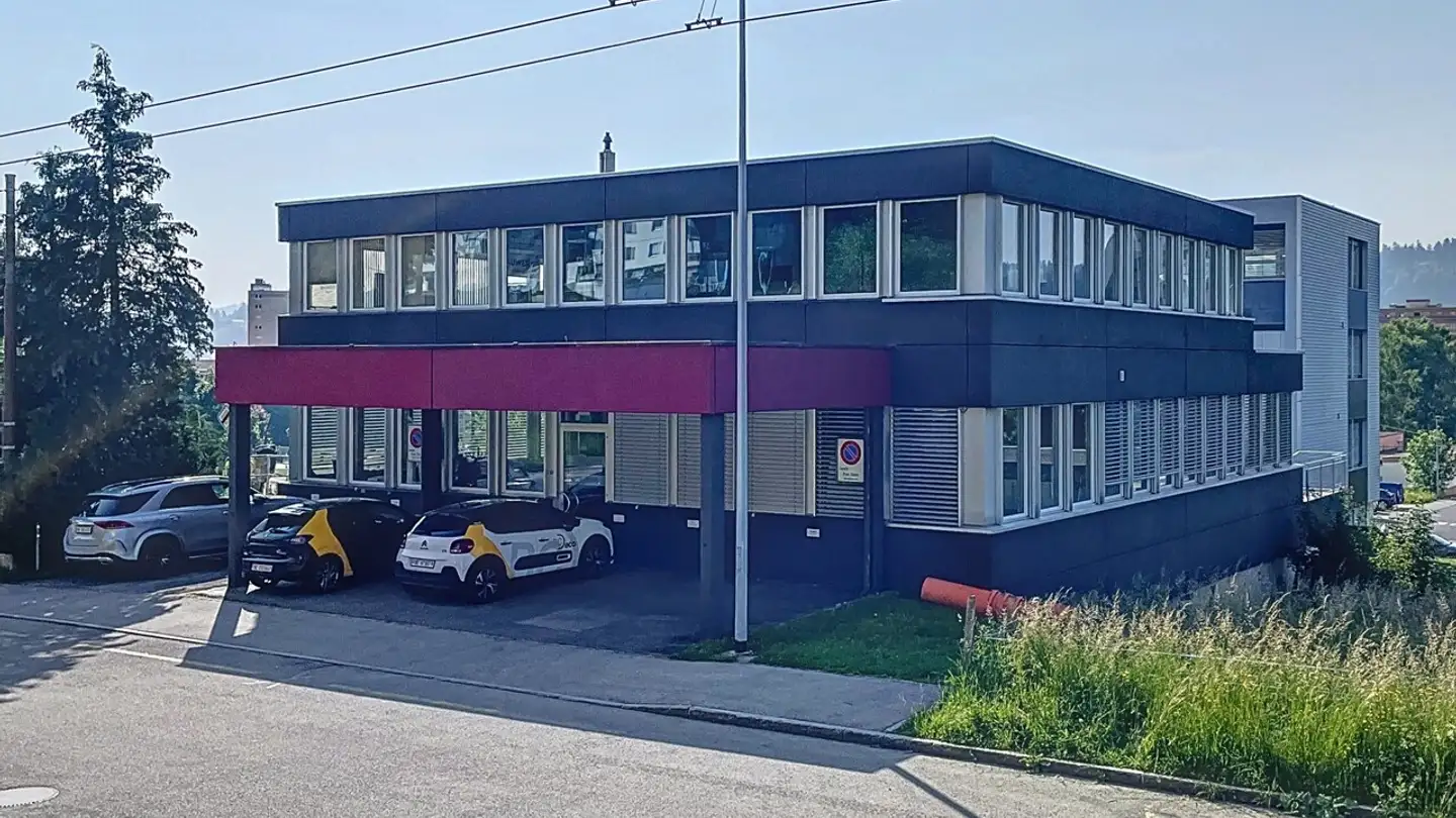 Spazio ufficio in affitto - Rue Du Bois-Noir 61, 2300 La Chaux-de-Fonds - Foto 2