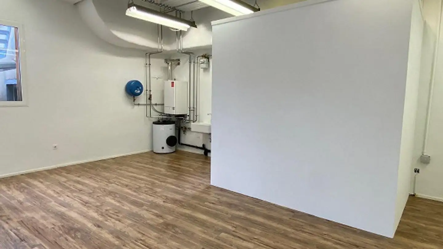 Commerciale in affitto - St. Margrethenstrasse 16, 7000 Chur - Photo 4