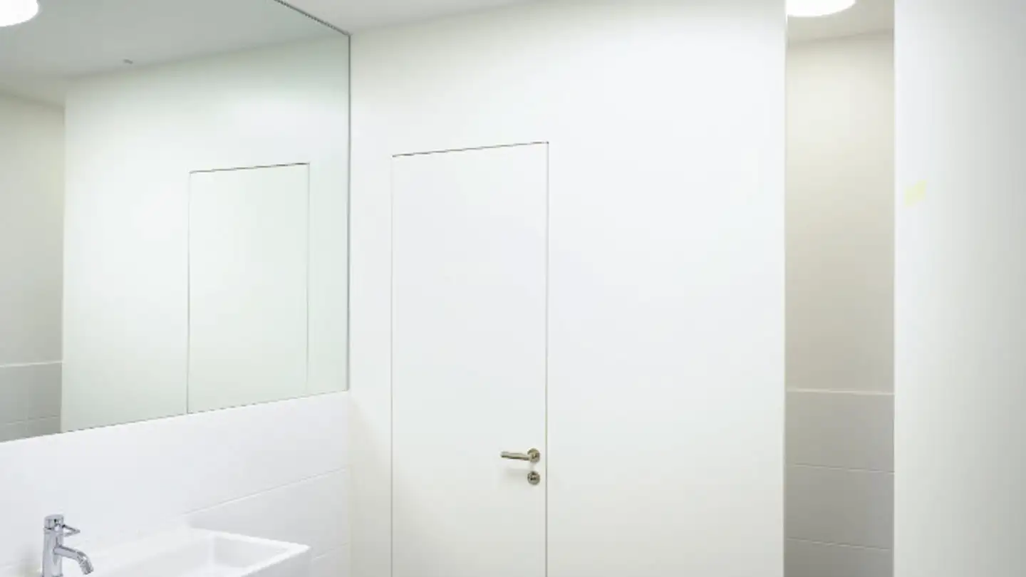 Office space for rent - Gewerbestrasse 12, 8132 Egg b. Zürich - Photo 2