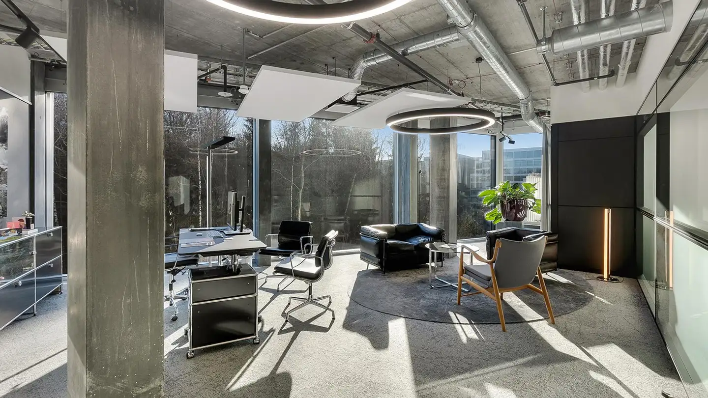 Bureau à louer - Einfahrtstunnel Anlieferung The Circle 41, 8302 Kloten - Photo 4