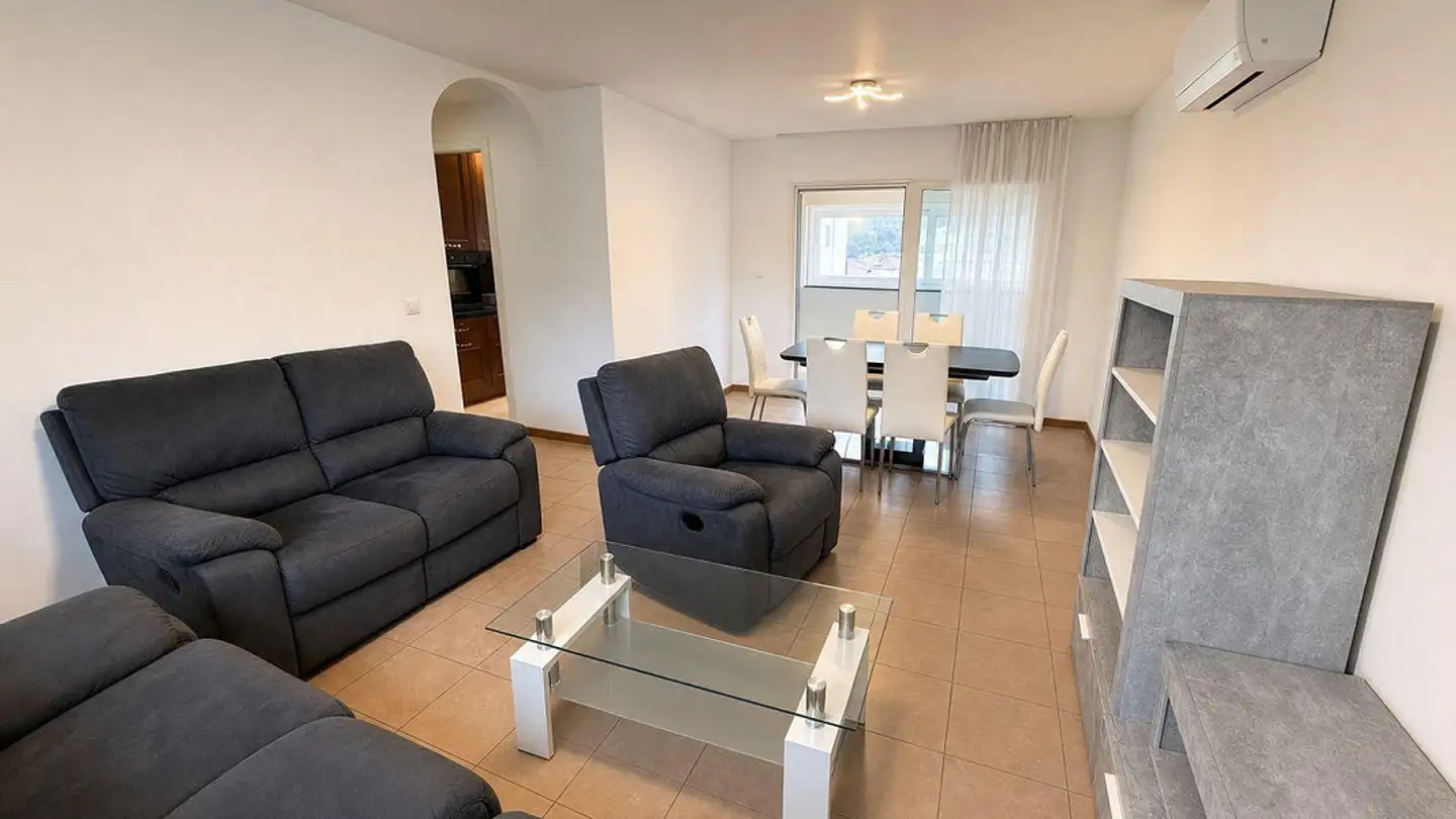 Appartamento in vendita - Via Sottomontagna 10, 6593 Cadenazzo - Foto 2