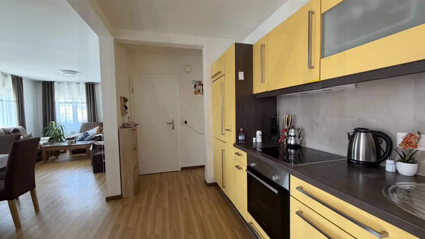Apartment for sale - 1632 Riaz
