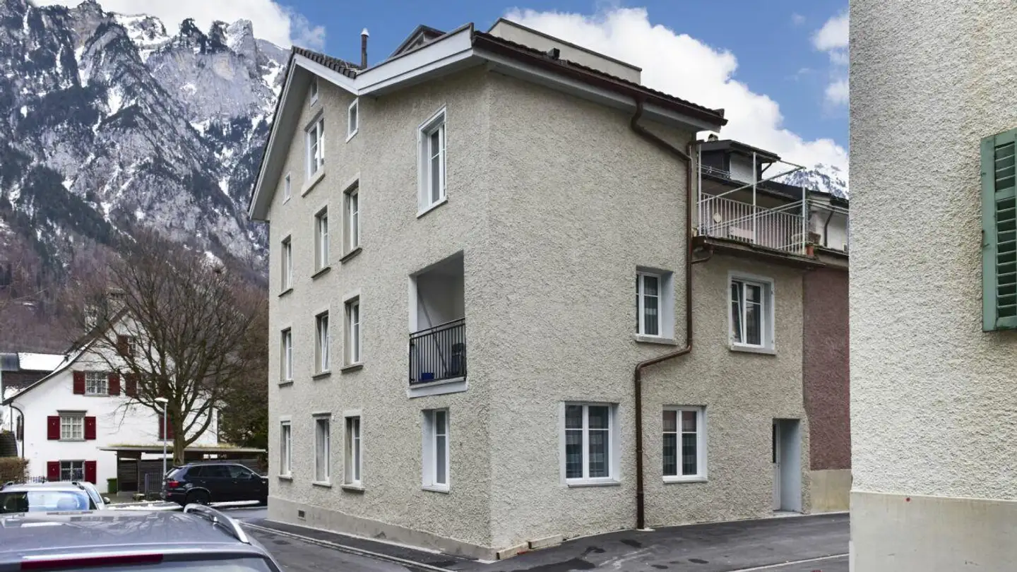 Mehrfamilienhaus kaufen - Schützenhausstrasse 31, 8750 Glarus - Foto 3