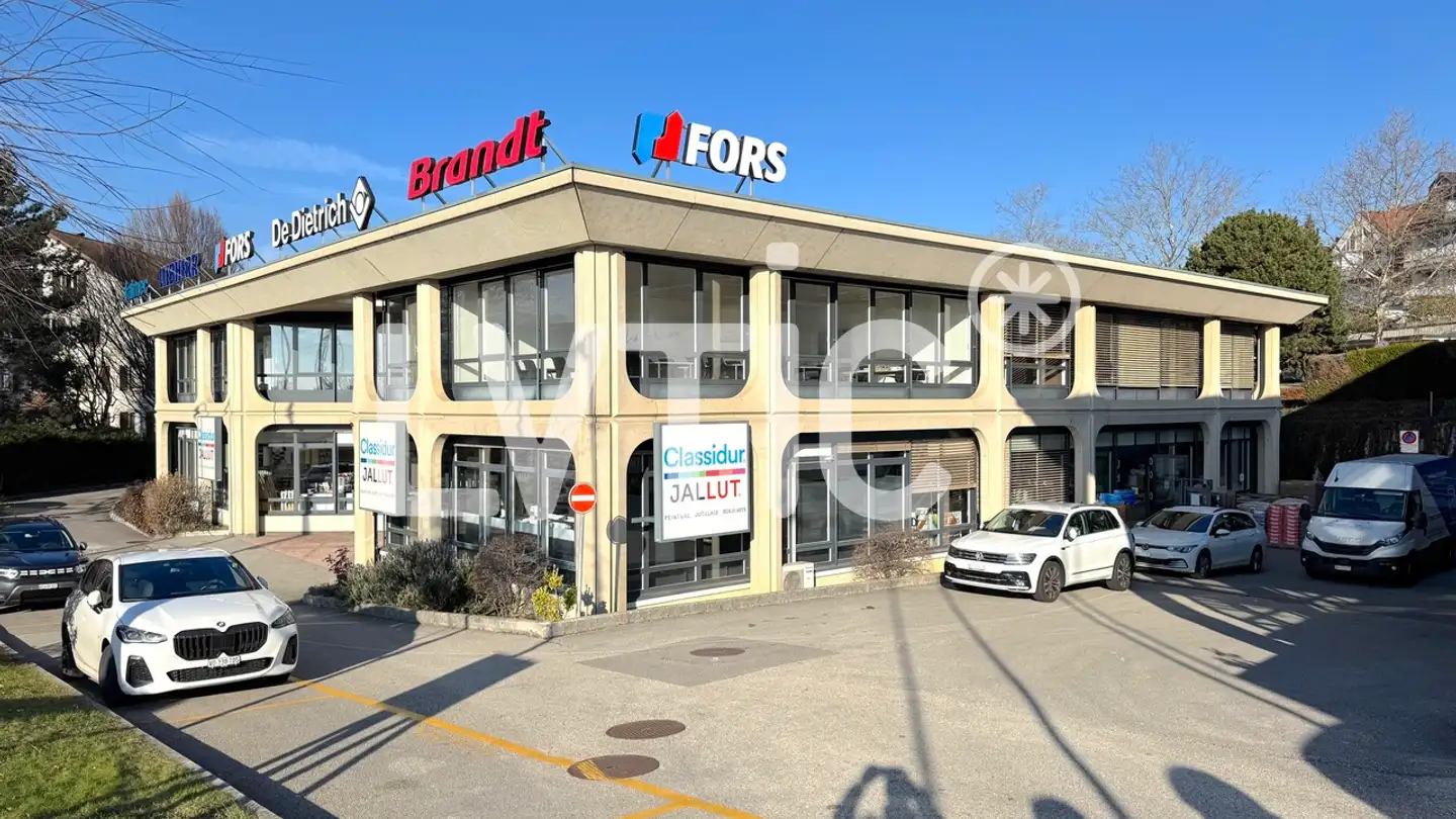 Commercial à louer - 1023 Crissier