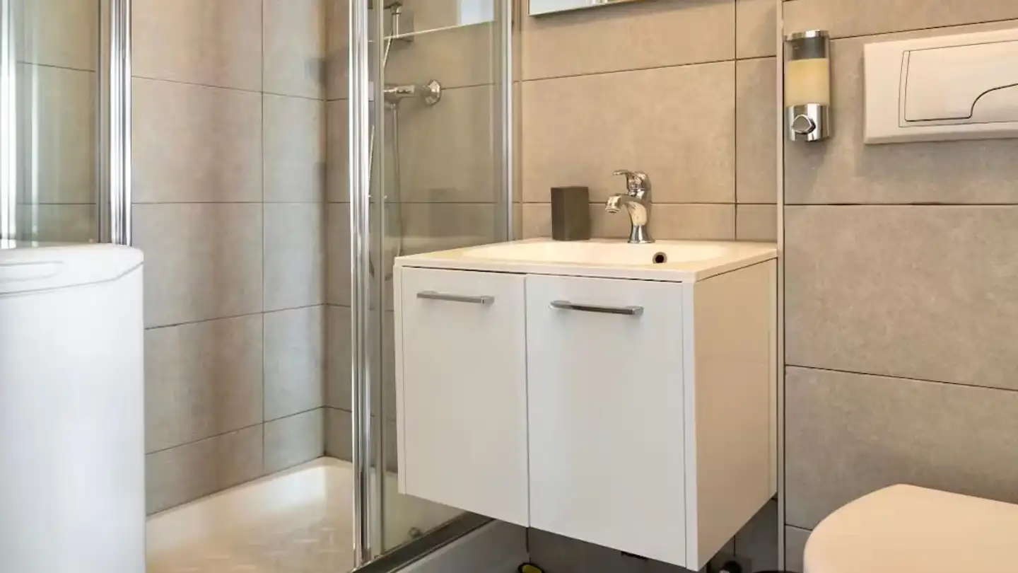 Apartment for rent - Via Franco Zorzi, 6900 Paradiso - Photo 4