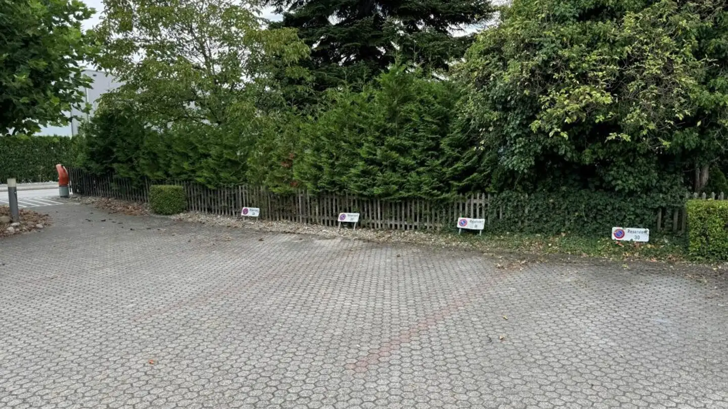 Outdoor parking space for rent - Sangenstrasse 1, 8575 Bürglen TG