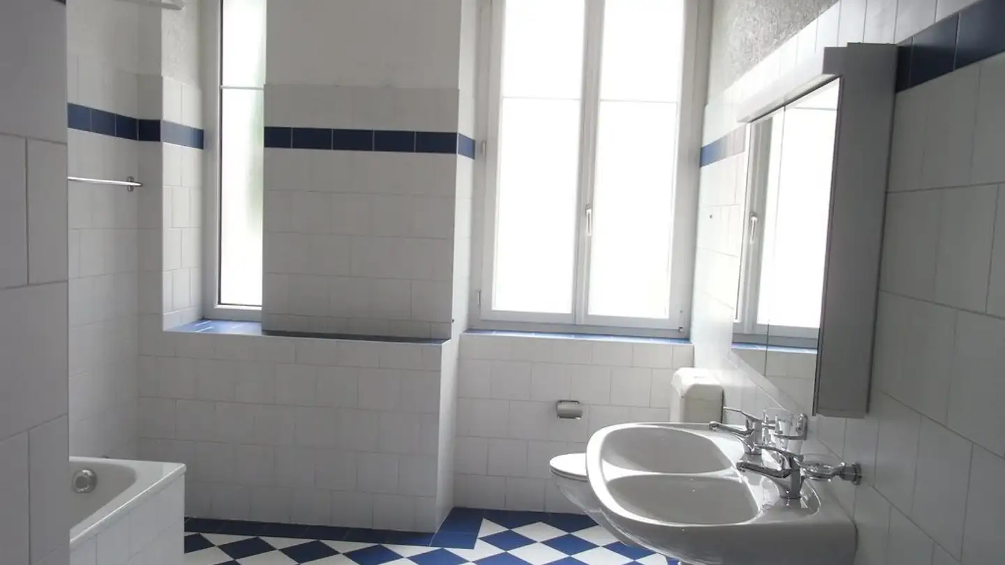 Wohnung mieten - Impasse Des Hirondelles 10, 2300 La Chaux-de-Fonds - Foto 4