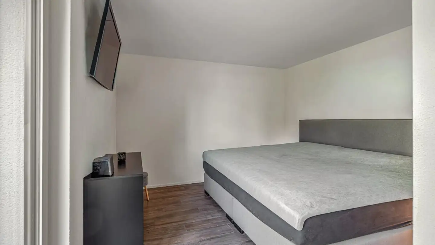 Appartamento in vendita - Chrüzacherstrasse 16, 8340 Hinwil - Photo 4