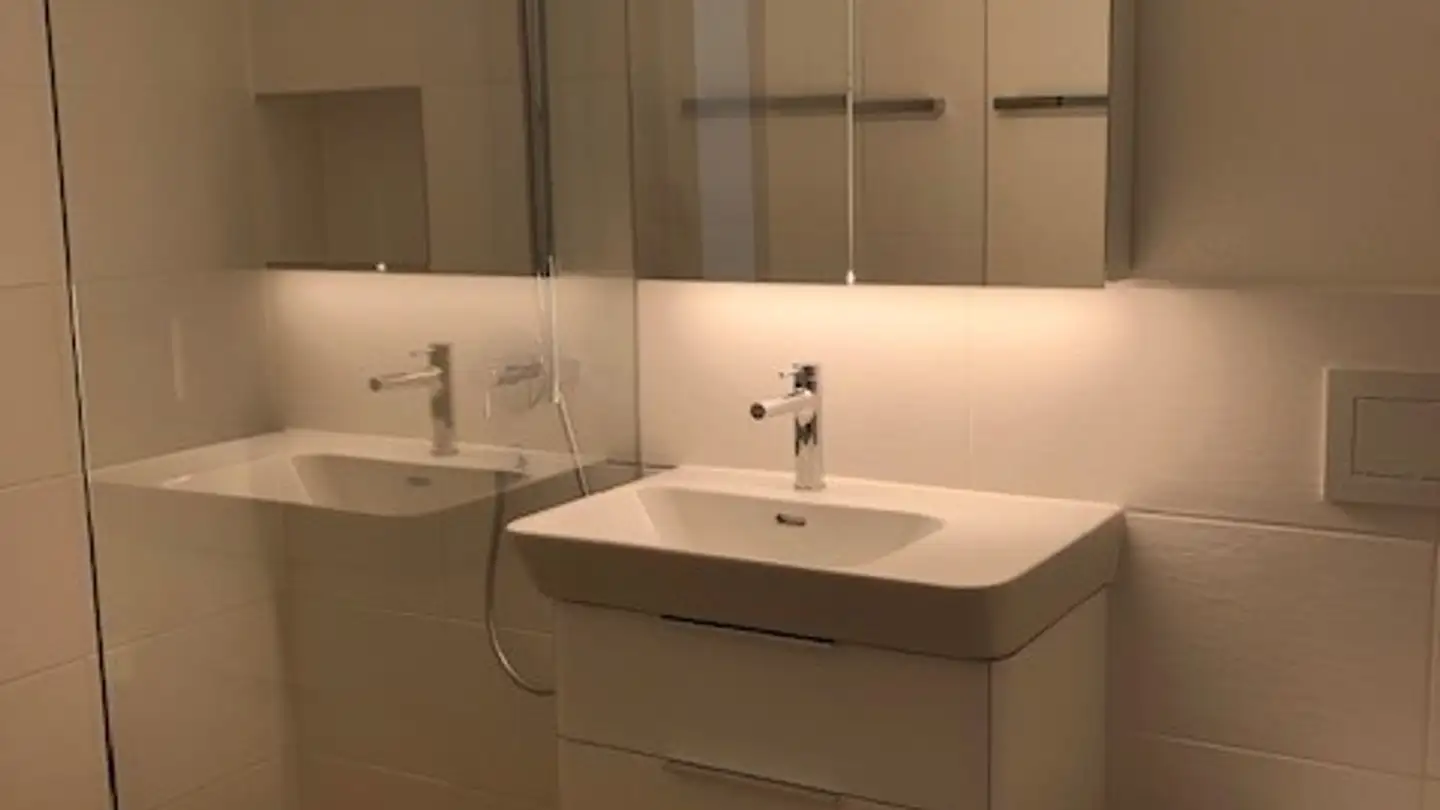 Apartment for rent - Schulstrasse 15a, 8952 Schlieren - Photo 2