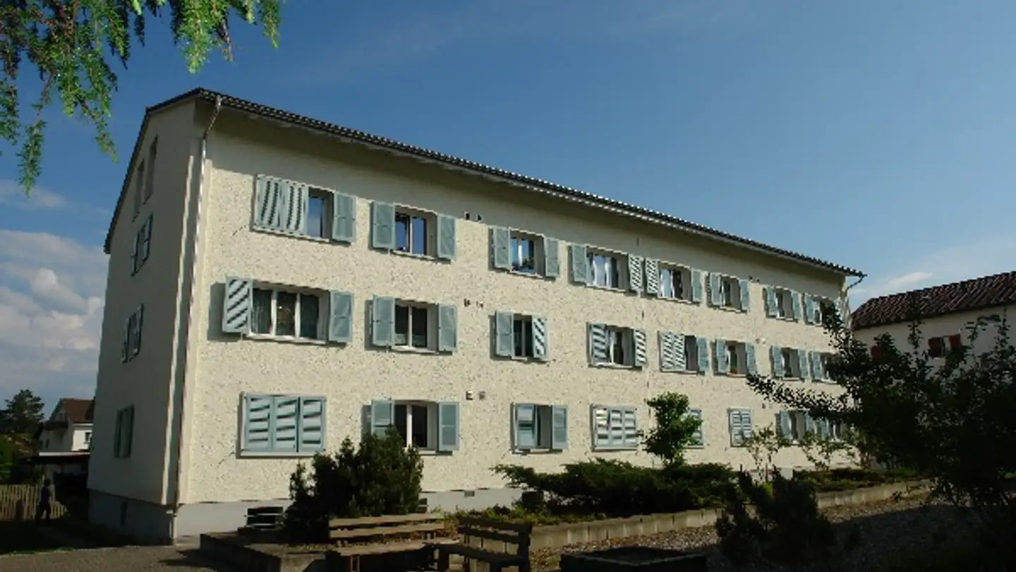 Place de parking souterraine à louer - Staffelweg 4, 3400 Burgdorf