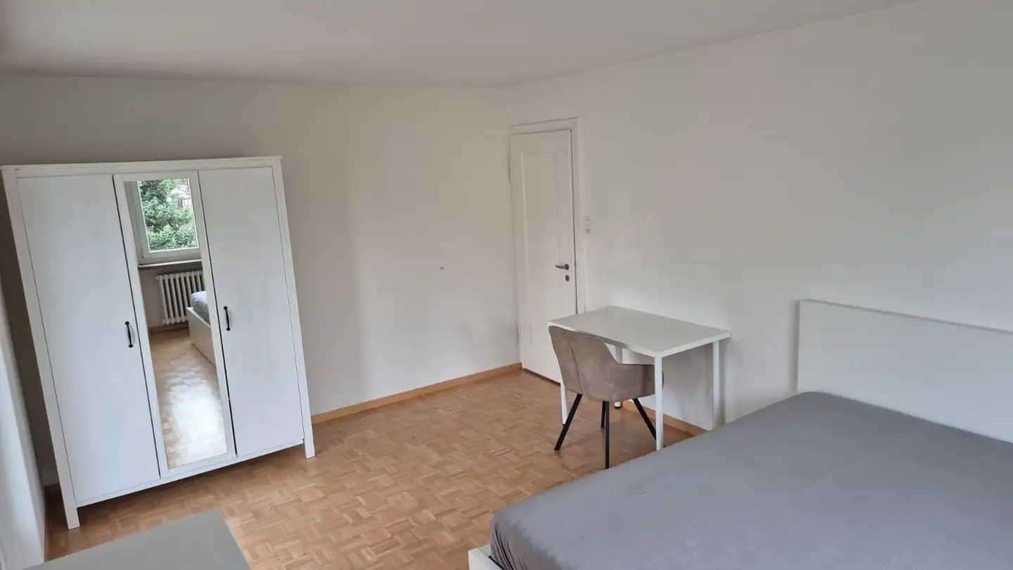 Chambre à louer - 8610 Uster