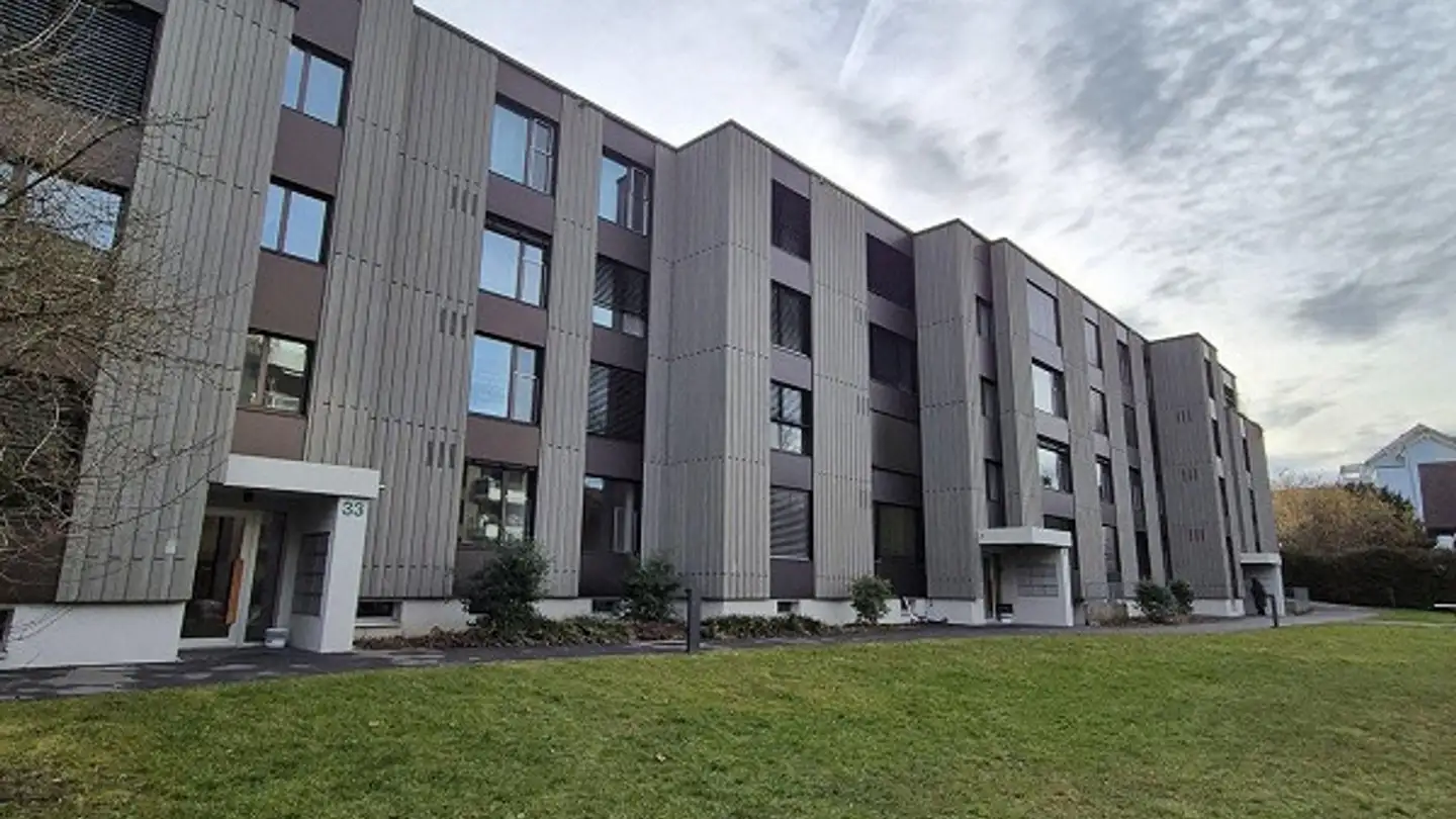 Atelier à louer - Höhenweg 33, 3661 Uetendorf