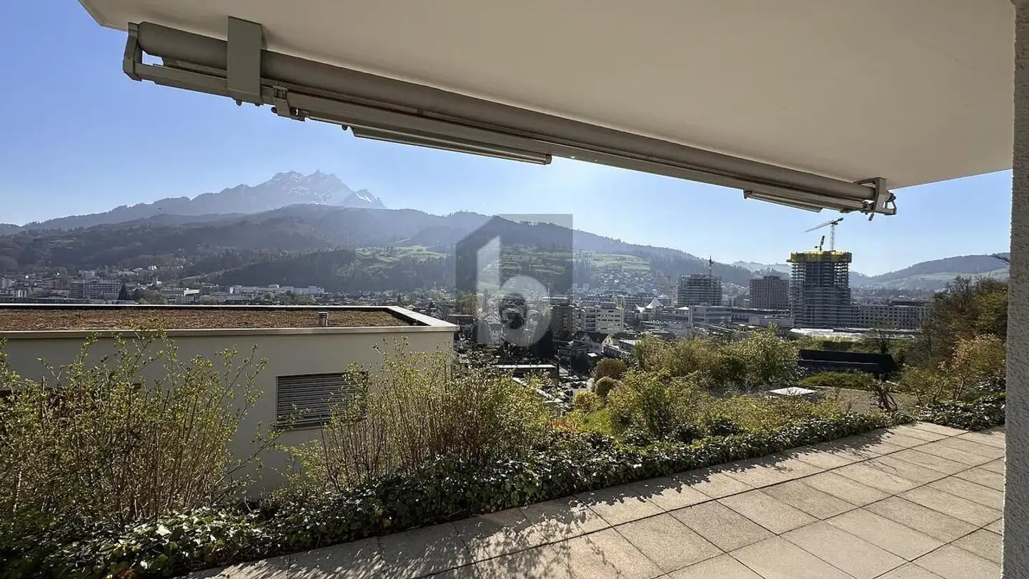 Maisonette-Wohnung mieten - 6048 Horw