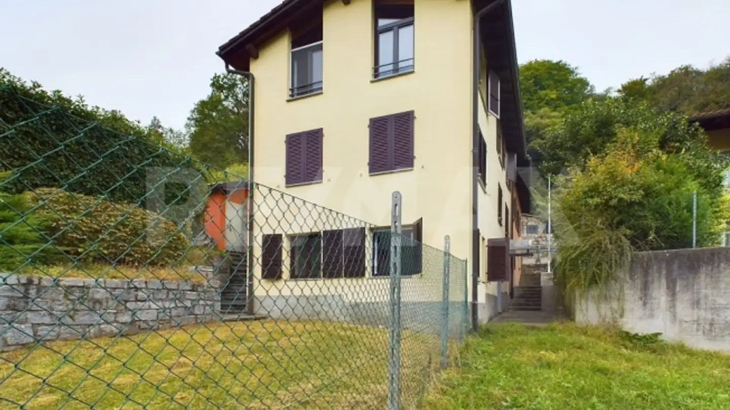 Einfamilienhaus kaufen - 6981 Bedigliora