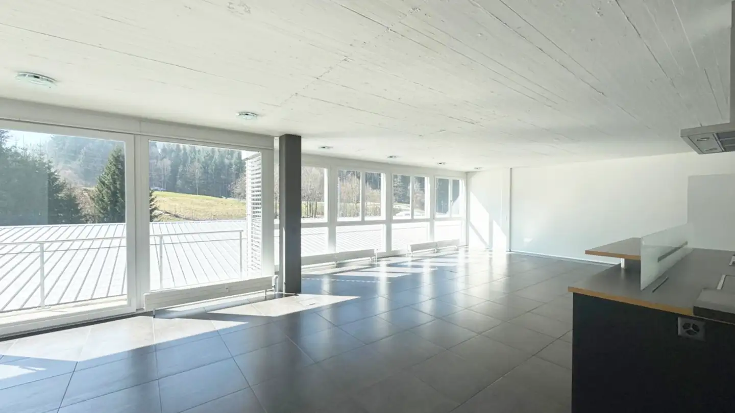Bureau à louer - Chaltenbodenstrasse 6f, 8834 Schindellegi