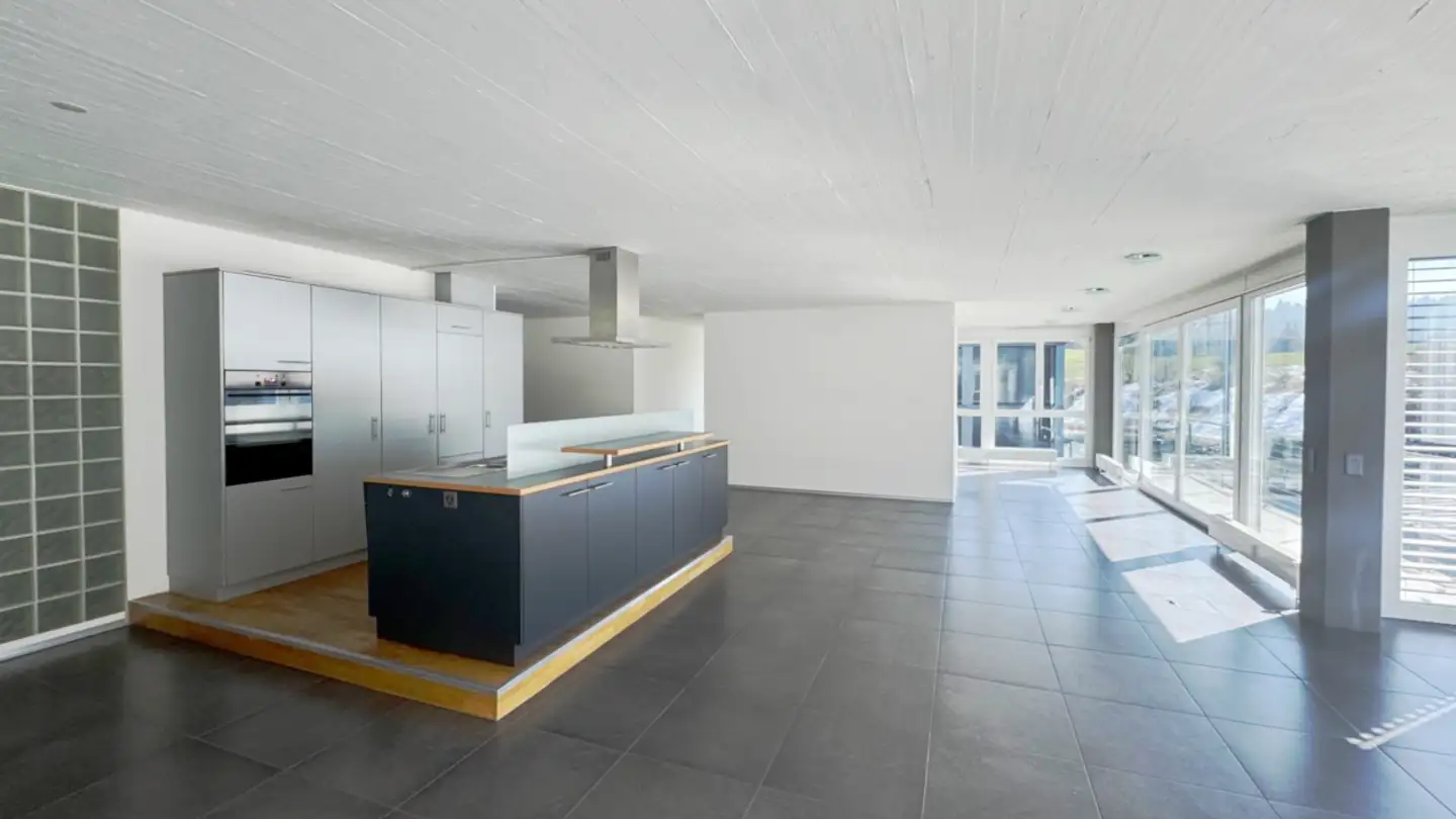 Bureau à louer - Chaltenbodenstrasse 6f, 8834 Schindellegi - Photo 2