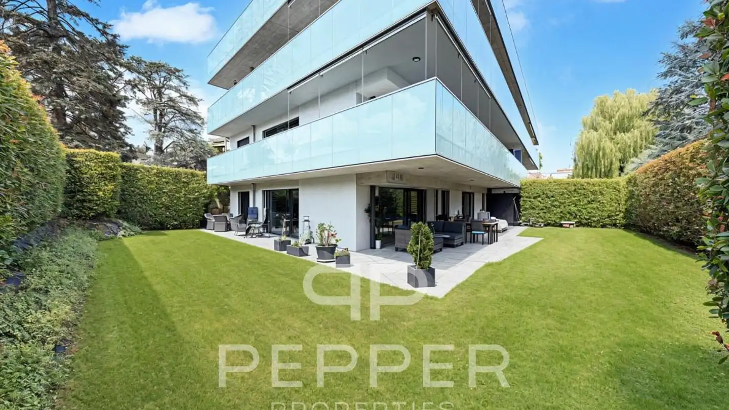 Stepped apartment for sale - 1260 Nyon - Photo 2