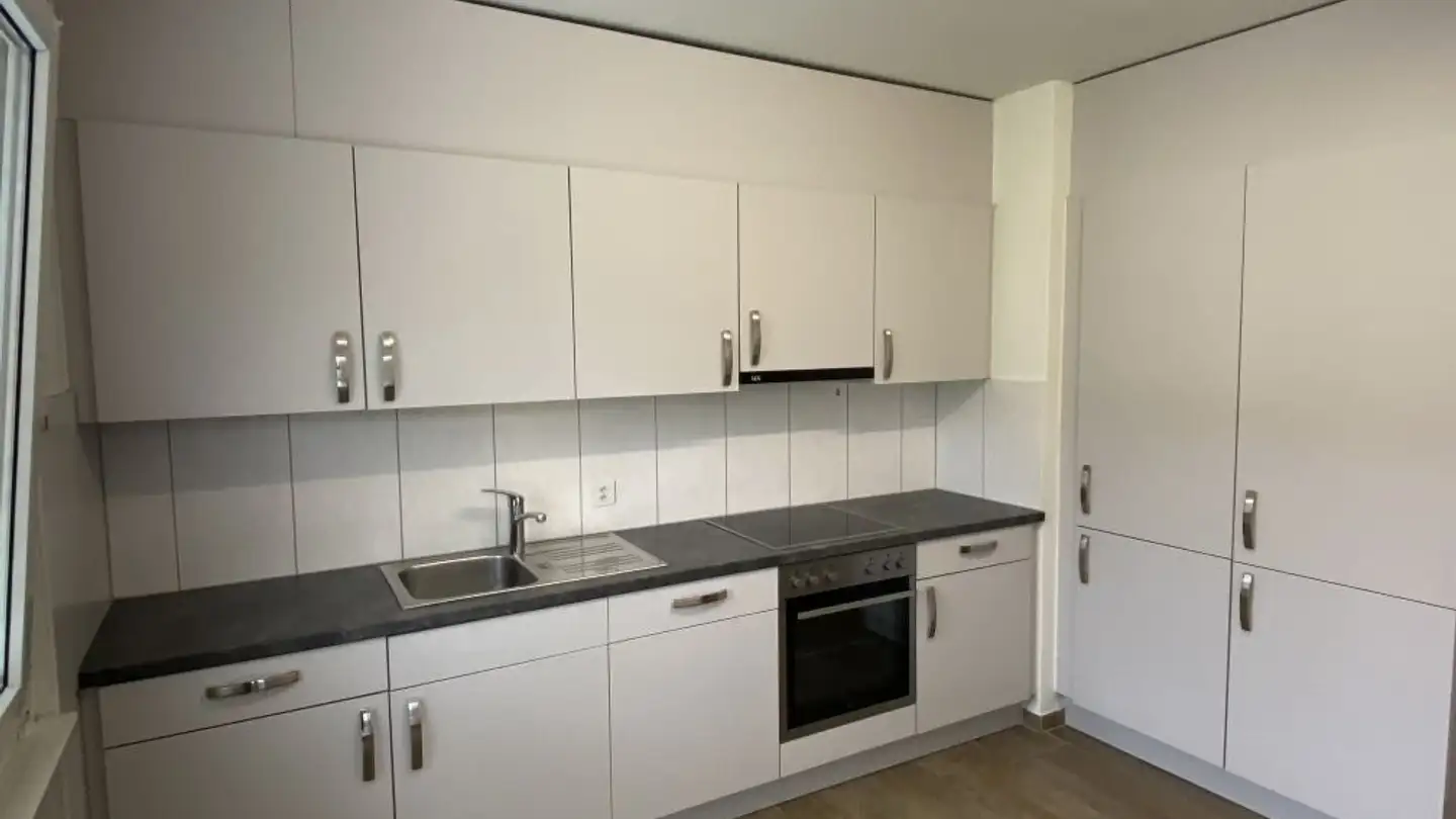 Apartment for rent - Via Lugano 4, 6710 Biasca - Photo 3