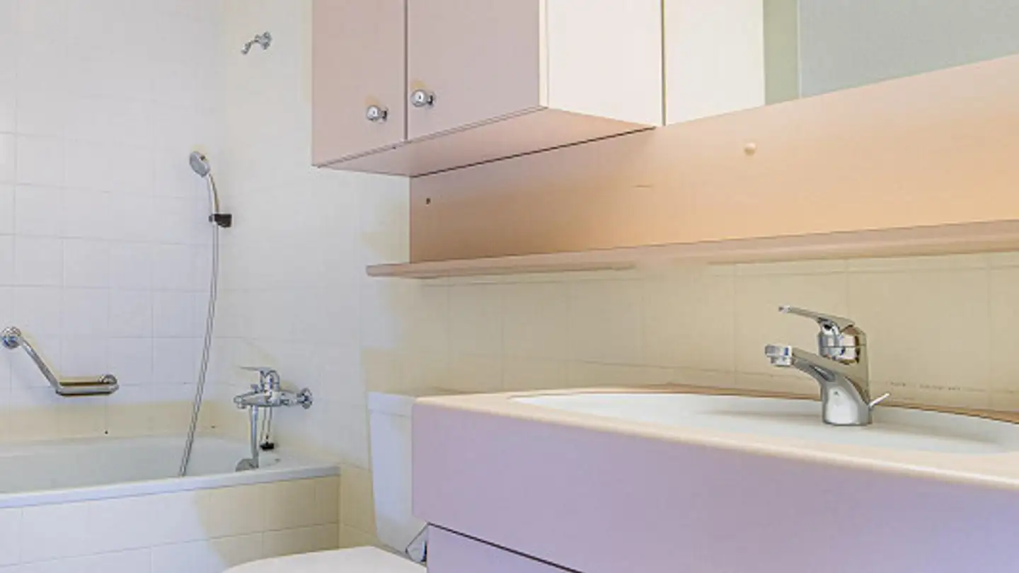 Wohnung mieten - Bahnhofstrasse 79, 8245 Feuerthalen - Foto 3