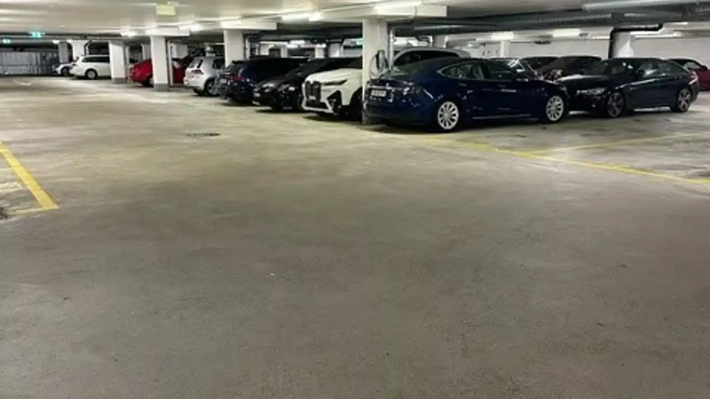 Einzelgarage mieten - Ueberlandstrasse 10, 8953 Dietikon - Foto 3