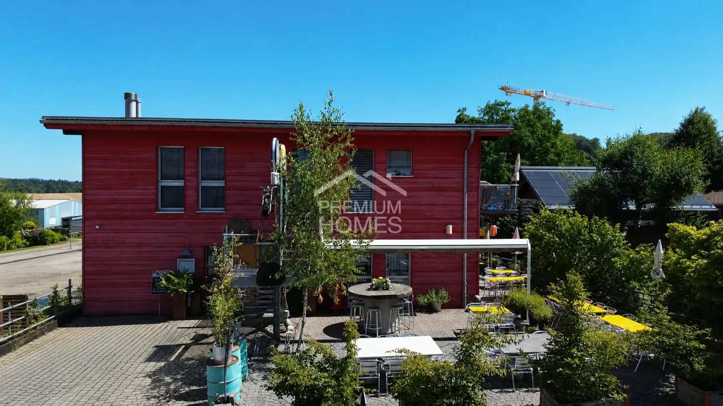 Mixed-use building for sale - 6221 Rickenbach LU - Photo 2