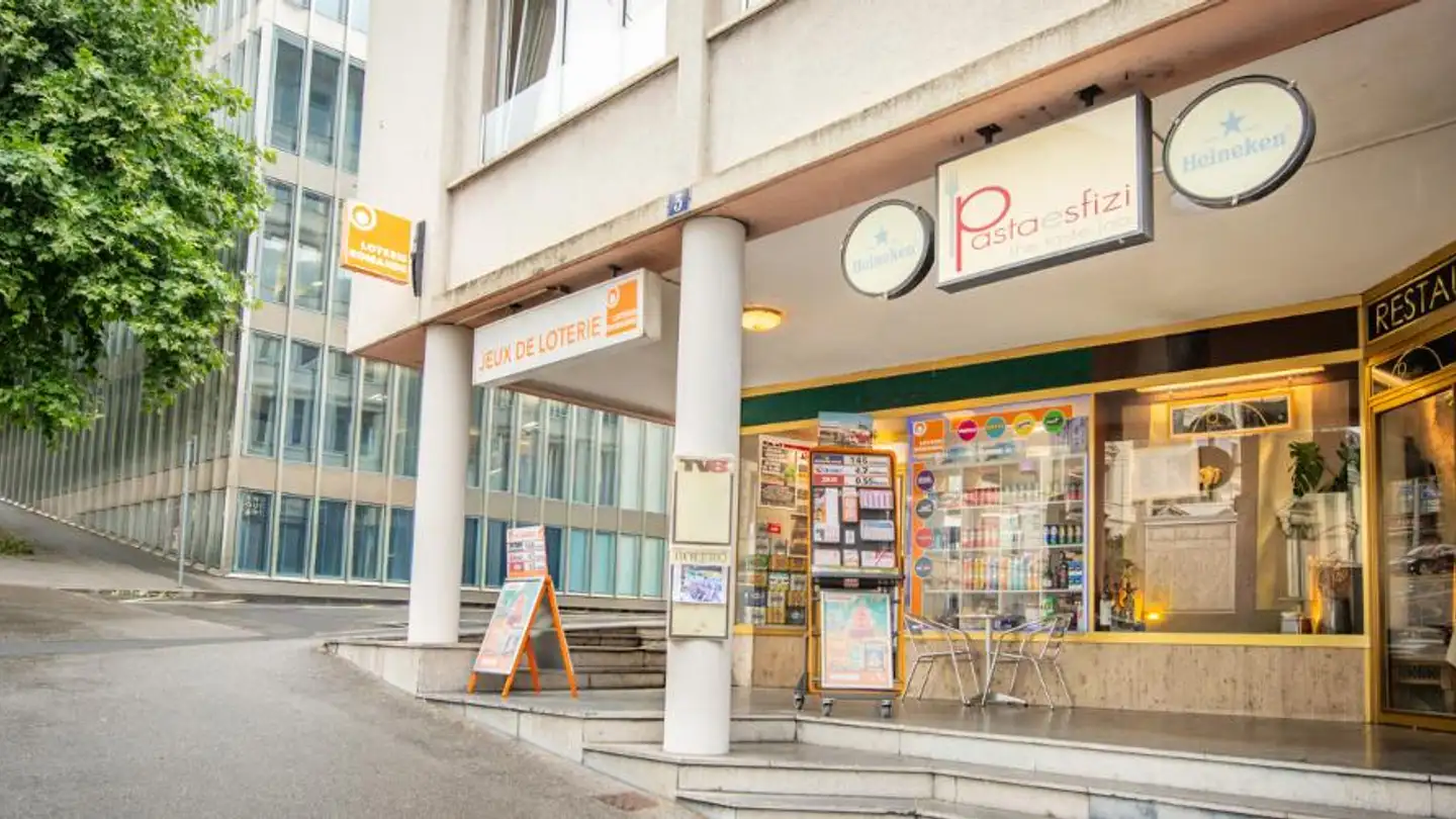 Kiosk for sale - 1003 Lausanne