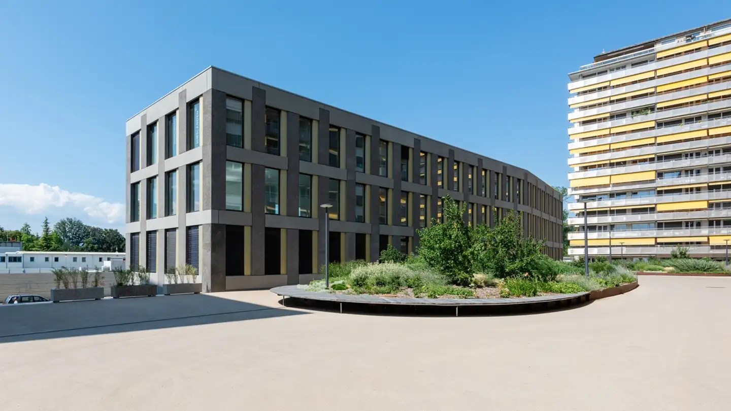 Outdoor parking space for rent - Chemin Frank- Thomas, 1208 Genève