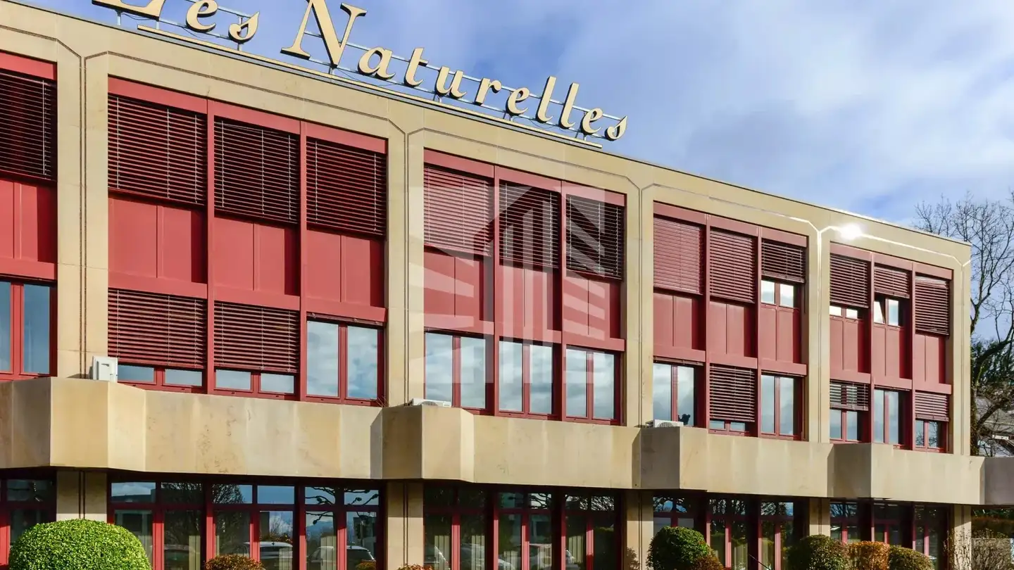 Edificio ad uso misto in affitto - Rue De Cossonay 196, 1020 Renens VD