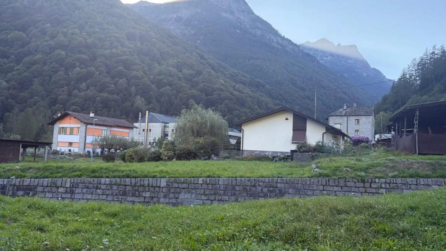 Terreno edificabile in vendita - Via Brione Verzasca, 6634 Brione (Verzasca) - Foto 3