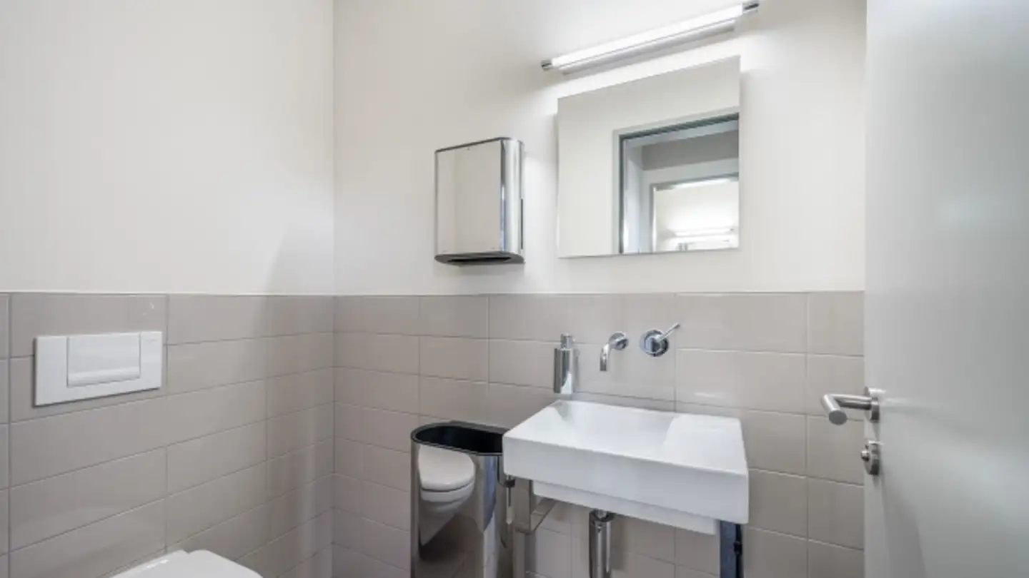 Bürofläche mieten - Luzernerstrasse 14, 5643 Sins - Foto 4