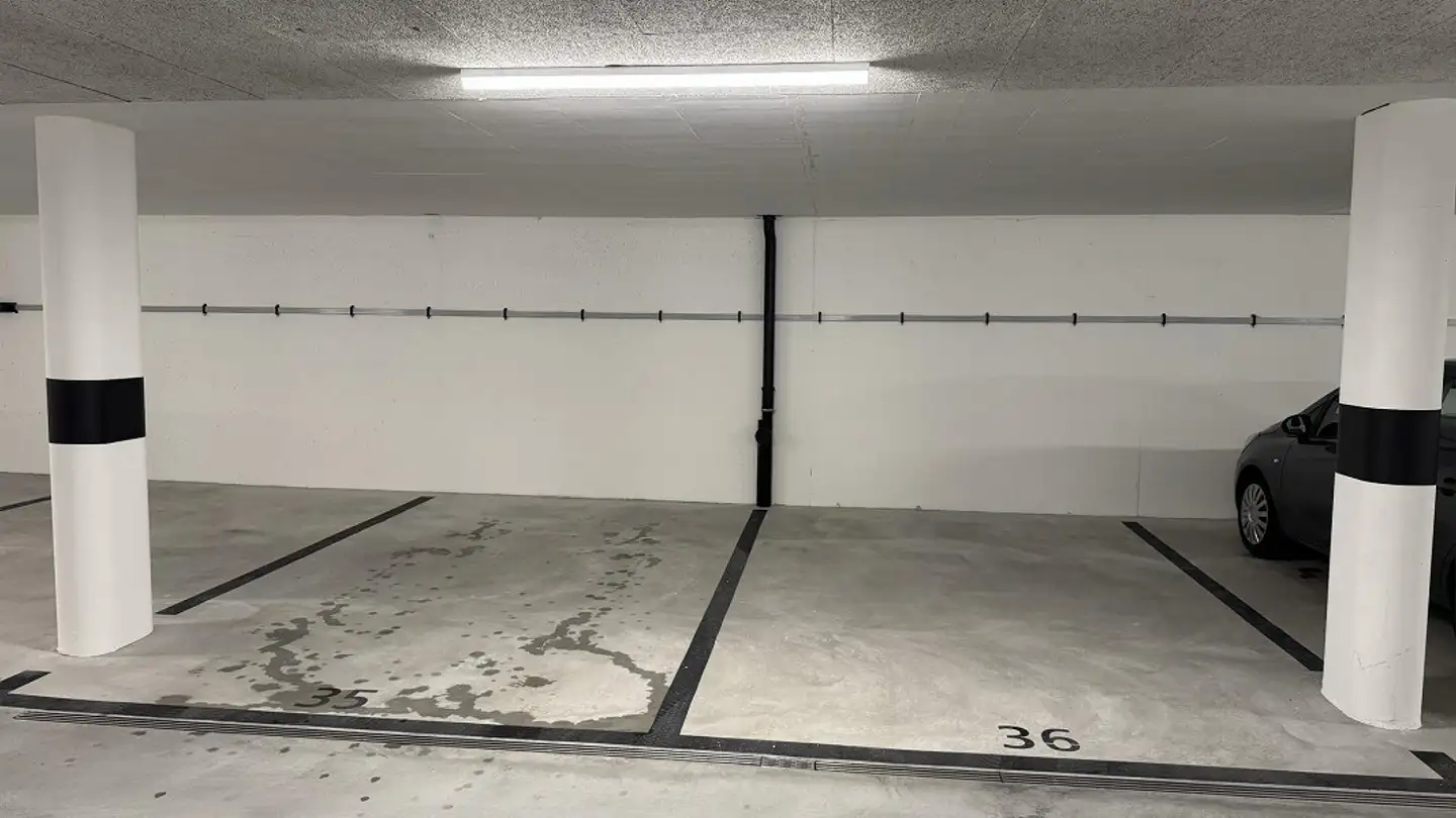 Underground parking space for rent - Grossfeld 17, 6430 Schwyz - Photo 2