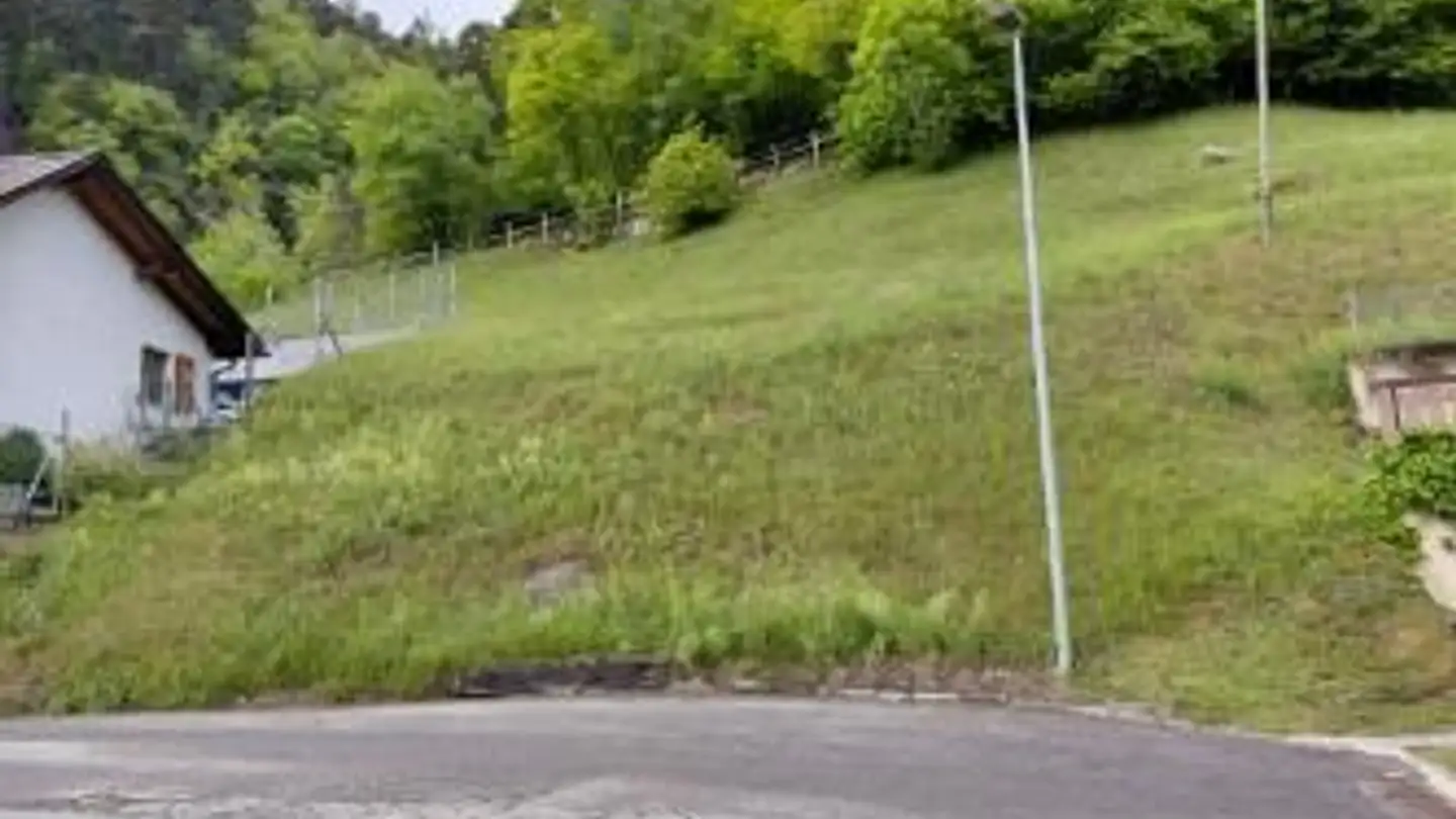 Constructible plot for sale - 6763 Mairengo