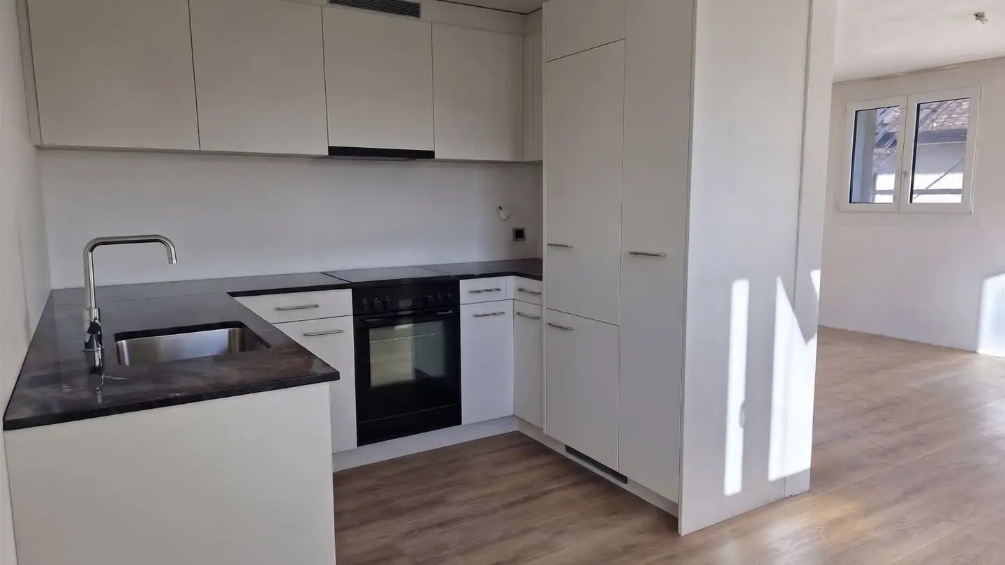 Appartement à louer - Untere Bahnhofstrasse 11, 8340 Hinwil - Photo 2