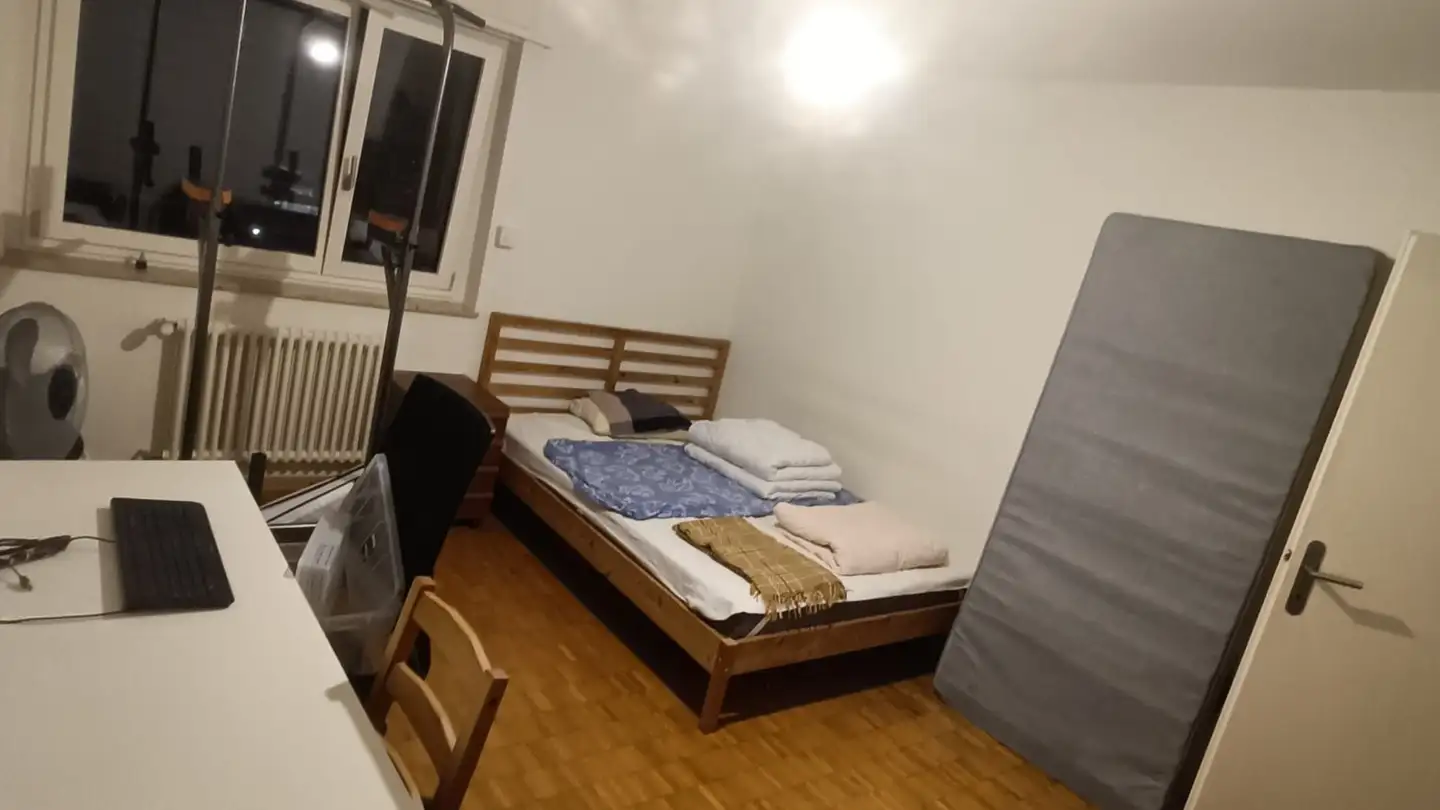 Chambre à louer - 1022 Chavannes-près-Renens