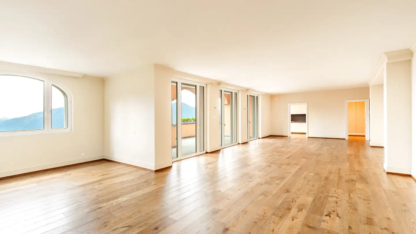 Appartement à louer - Via Roncone 22, 6927 Agra - Photo 2