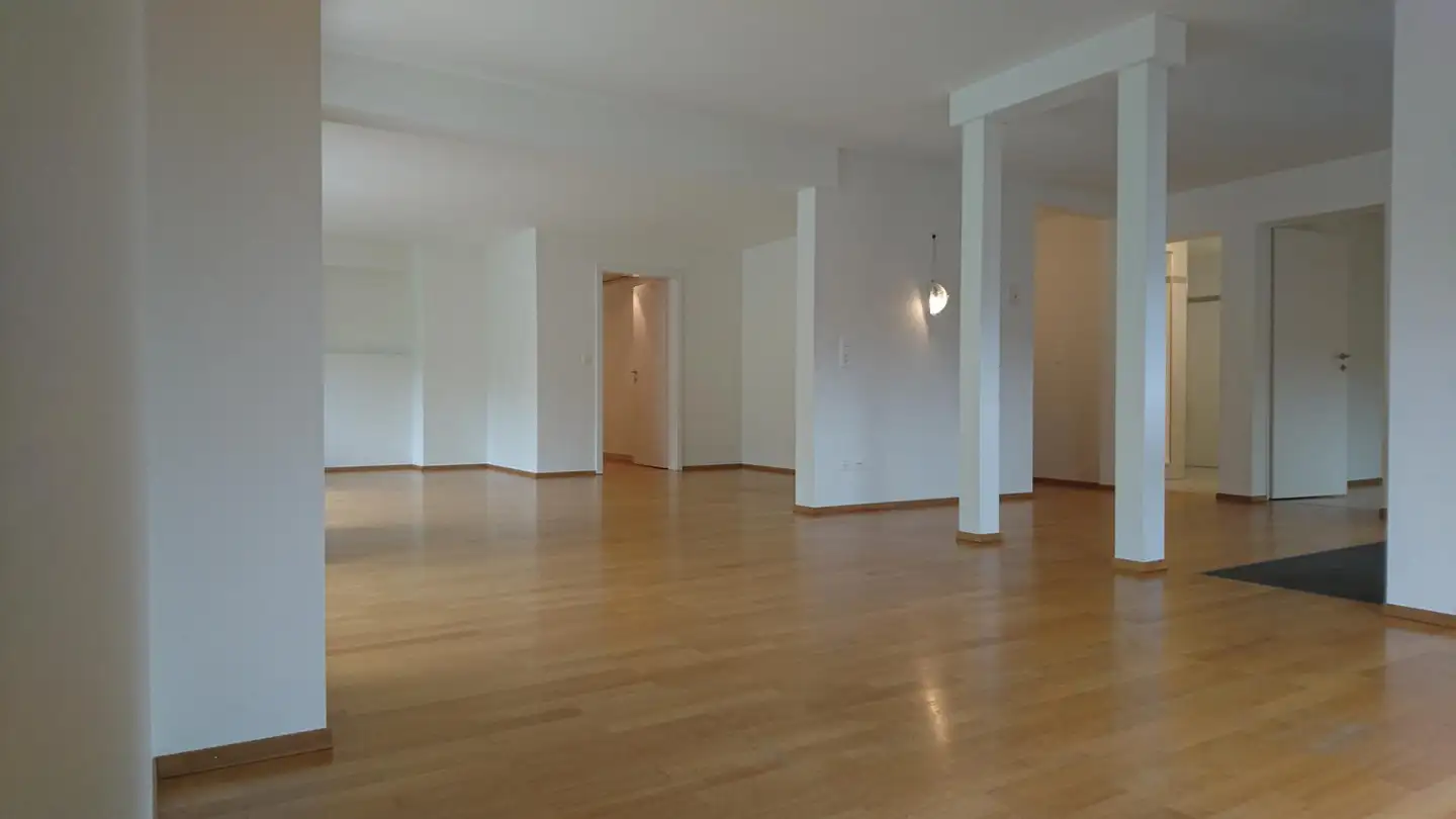 Appartement à louer - Via Nova 102, 7013 Domat/Ems