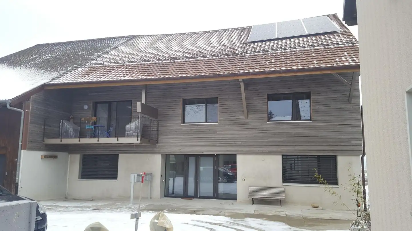 Überdachter Parkplatz mieten - Rue De La Forge 6c, 1410 Thierrens - Foto 2