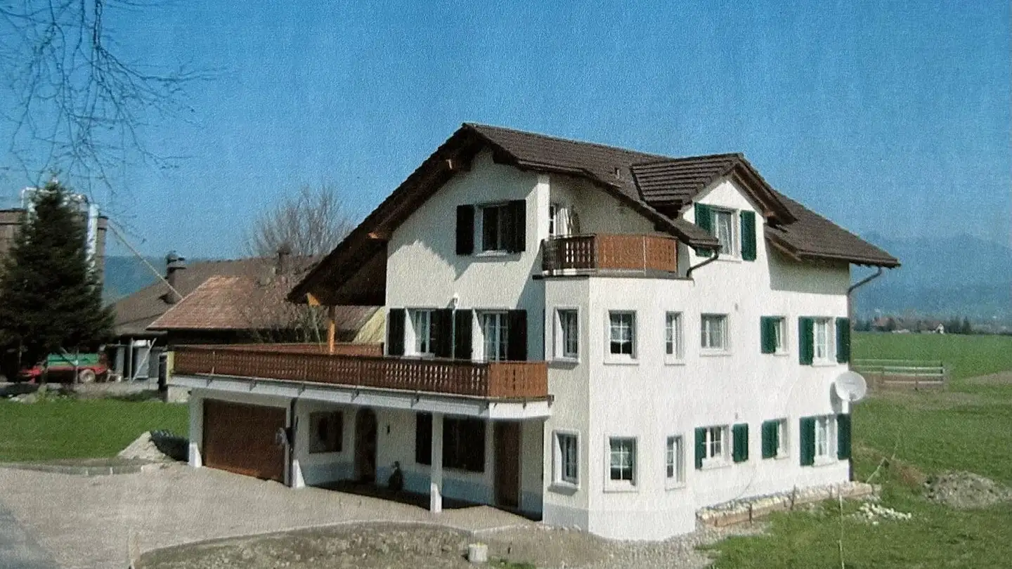 Appartamento in affitto - Klettenhof 4, 8717 Benken SG