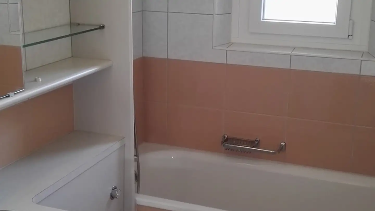 Appartement à louer - Chemin Des Fléoles / Lischenweg 6, 2503 Biel/Bienne - Photo 4