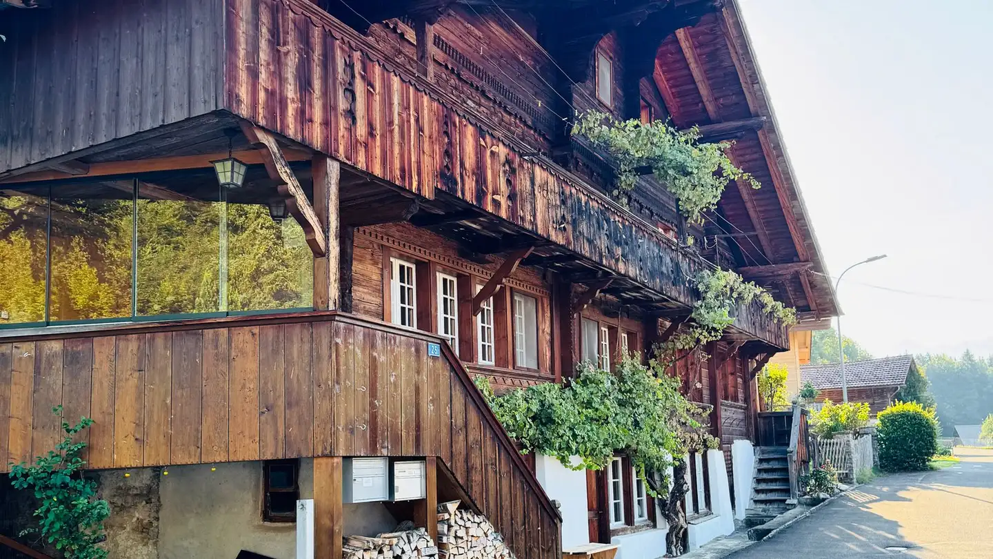 Edificio residenziale in vendita - 3858 Hofstetten b. Brienz - Photo 3