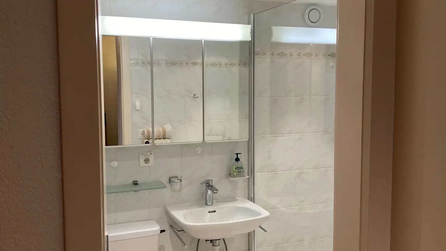 Studio à louer - Route De La Combaz 26, 3963 Crans-Montana - Photo 2