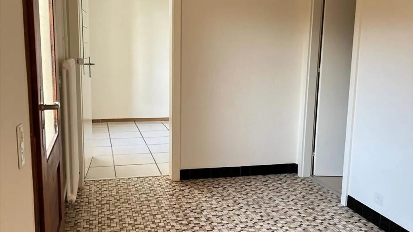 Apartment for rent - Rue Des Fahys 171, 2000 Neuchâtel - Photo 4