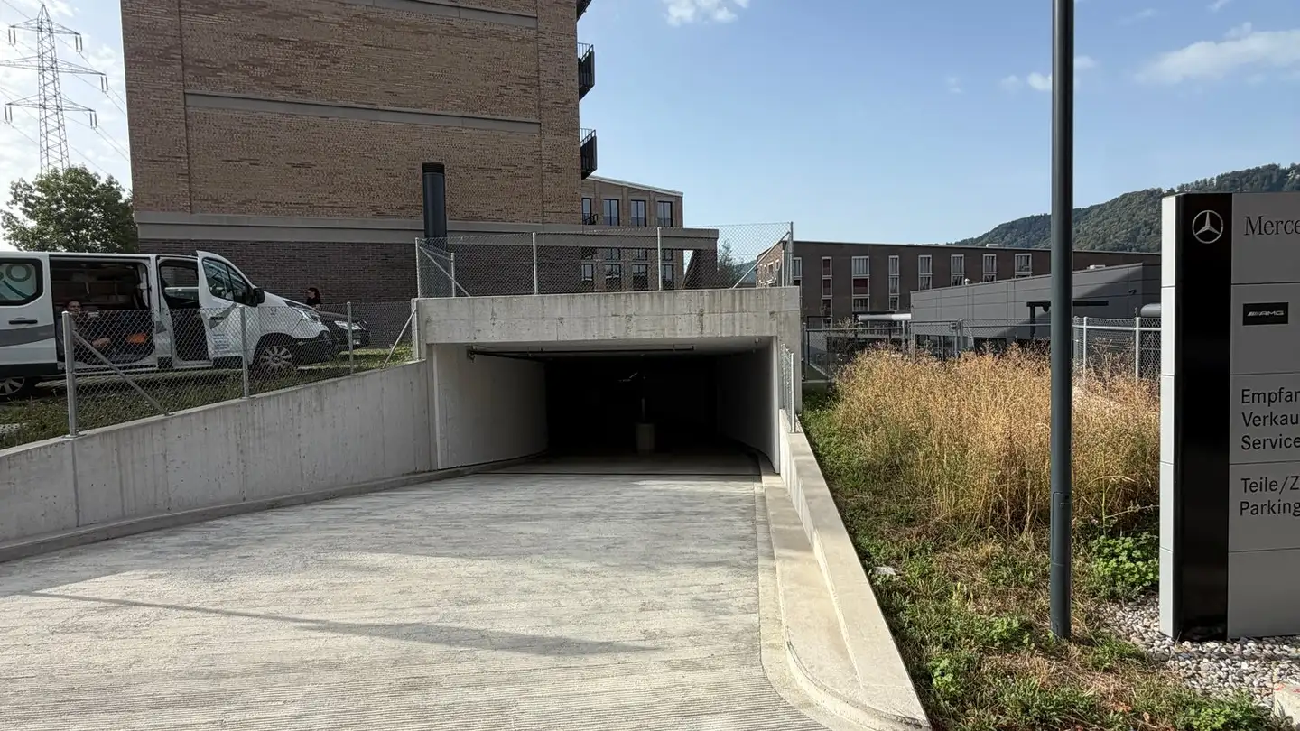 Underground parking space for rent - Moosstrasse 35, 8134 Adliswil