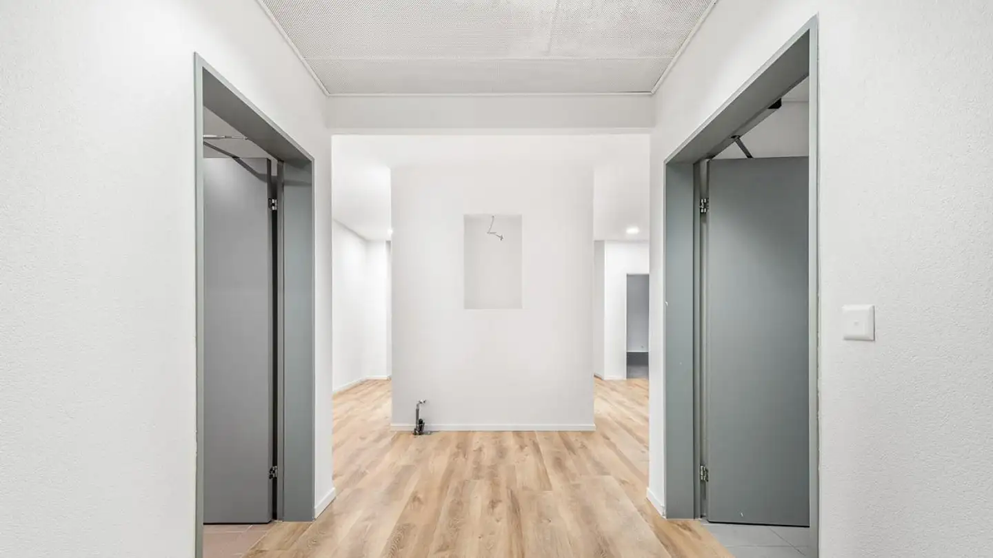 Bureau à louer - Im Schossacher 12, 8600 Dübendorf