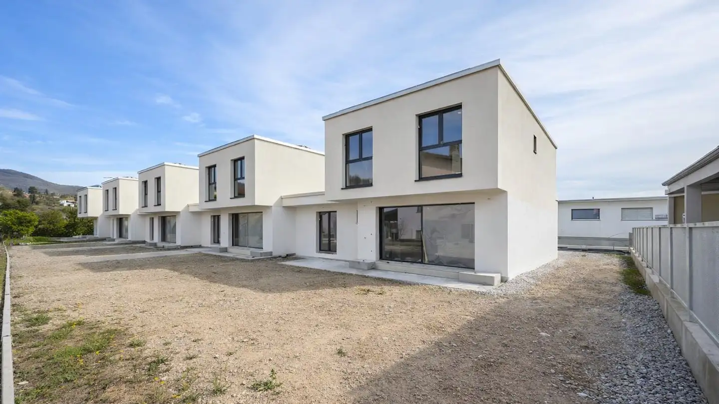 Maison en terrasse à vendre - Via Montalbano, 6855 Stabio