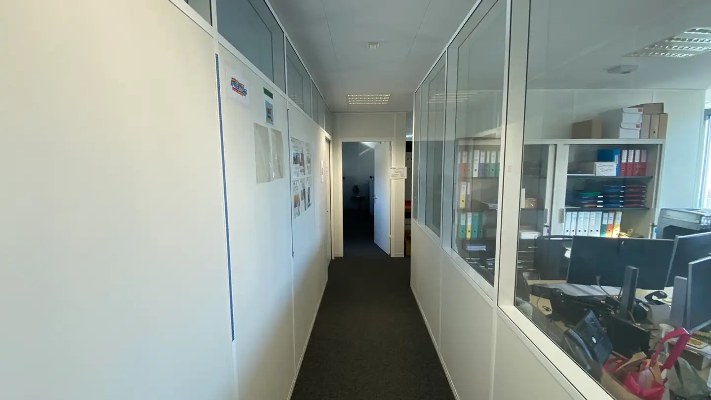 Bureau à louer - Route De Courgenay, 2900 Porrentruy - Photo 4