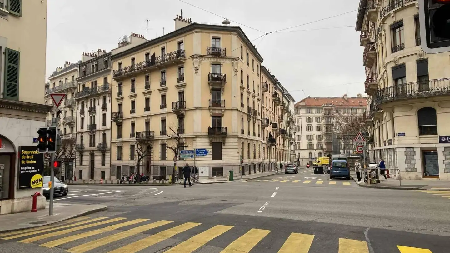 Apartment for rent - Avenue Pictet-De-Rochemont 23, 1207 Genève