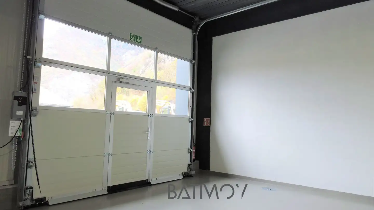 Shop for rent - 1852 Roche VD - Photo 3