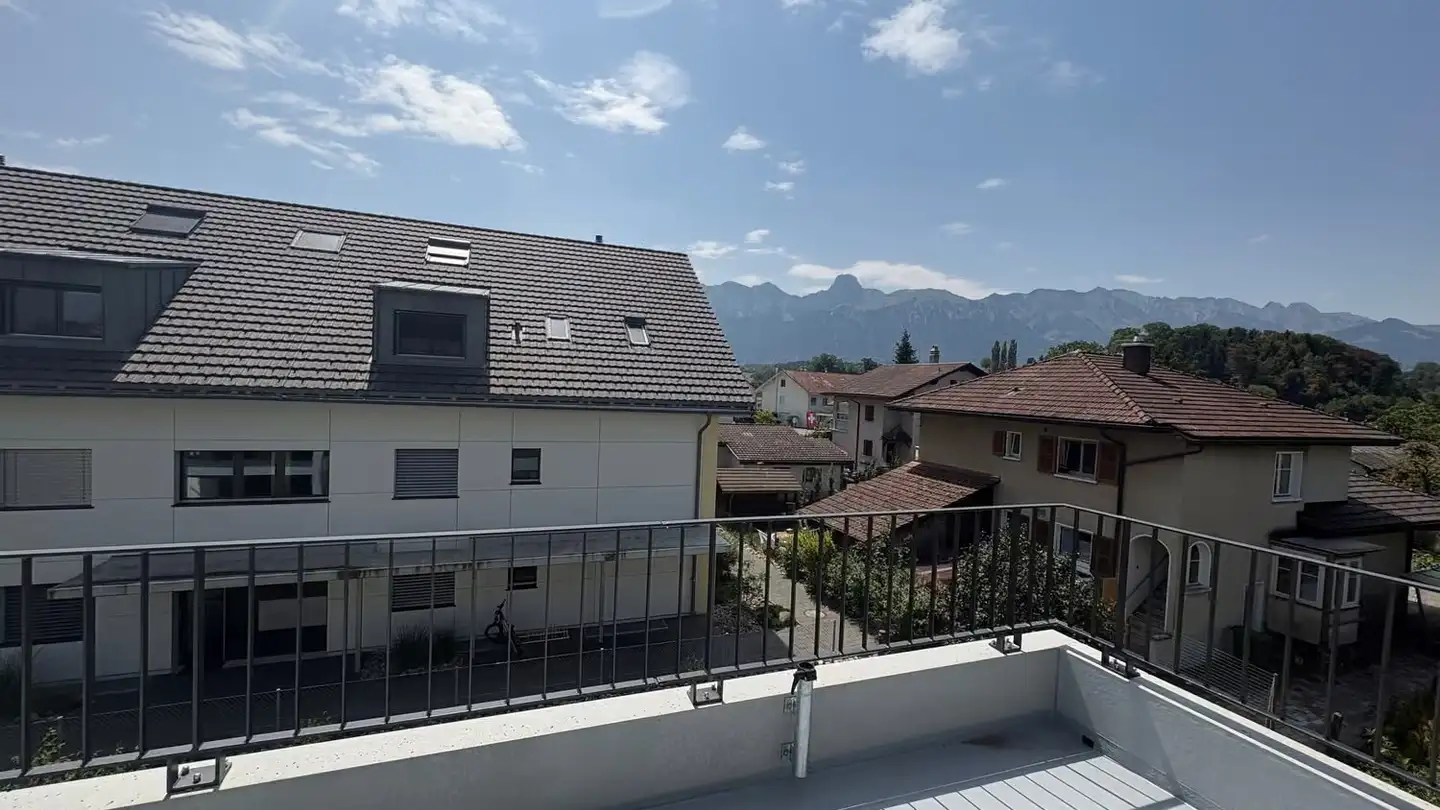 Attique à louer - Schwandstrasse 60, 3634 Thierachern - Photo 4